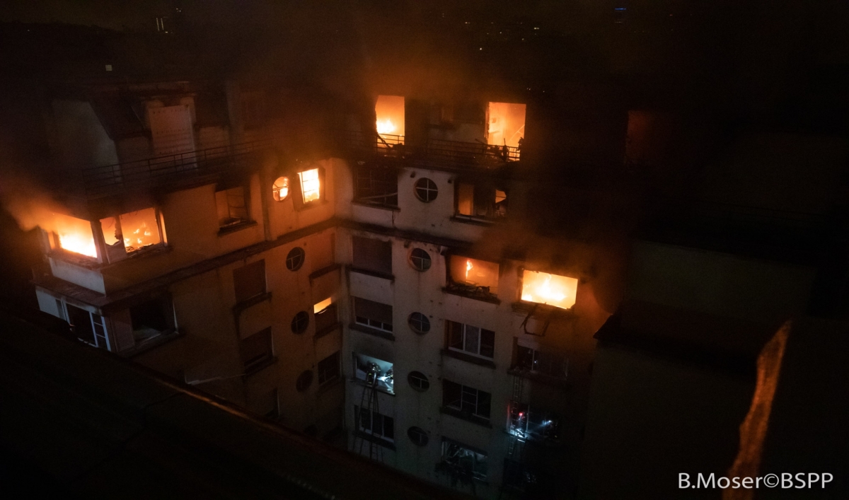 L’incendie rue Erlanger rallonge la liste des incendies volontaires meurtriers à Paris - Crédit: B. Moser/BSPP