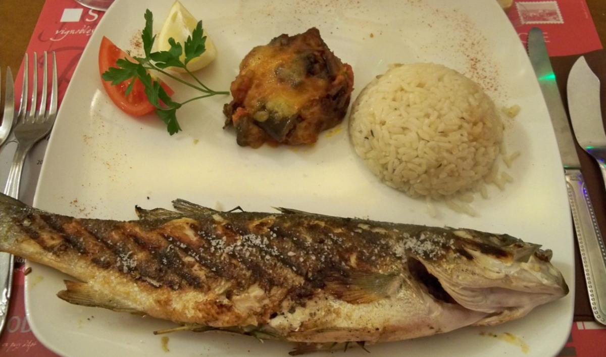 Manger du poisson 1er avril (photo wikipedia)