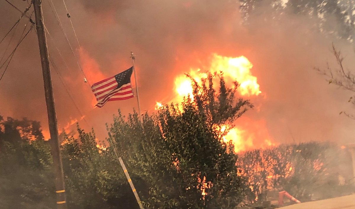 Les-négligences-coupables-d’une-entreprise-au-cœur-de-l’incendie-le-plus-meurtrier-des-États-Unis-photo-Forest-Service-USDA