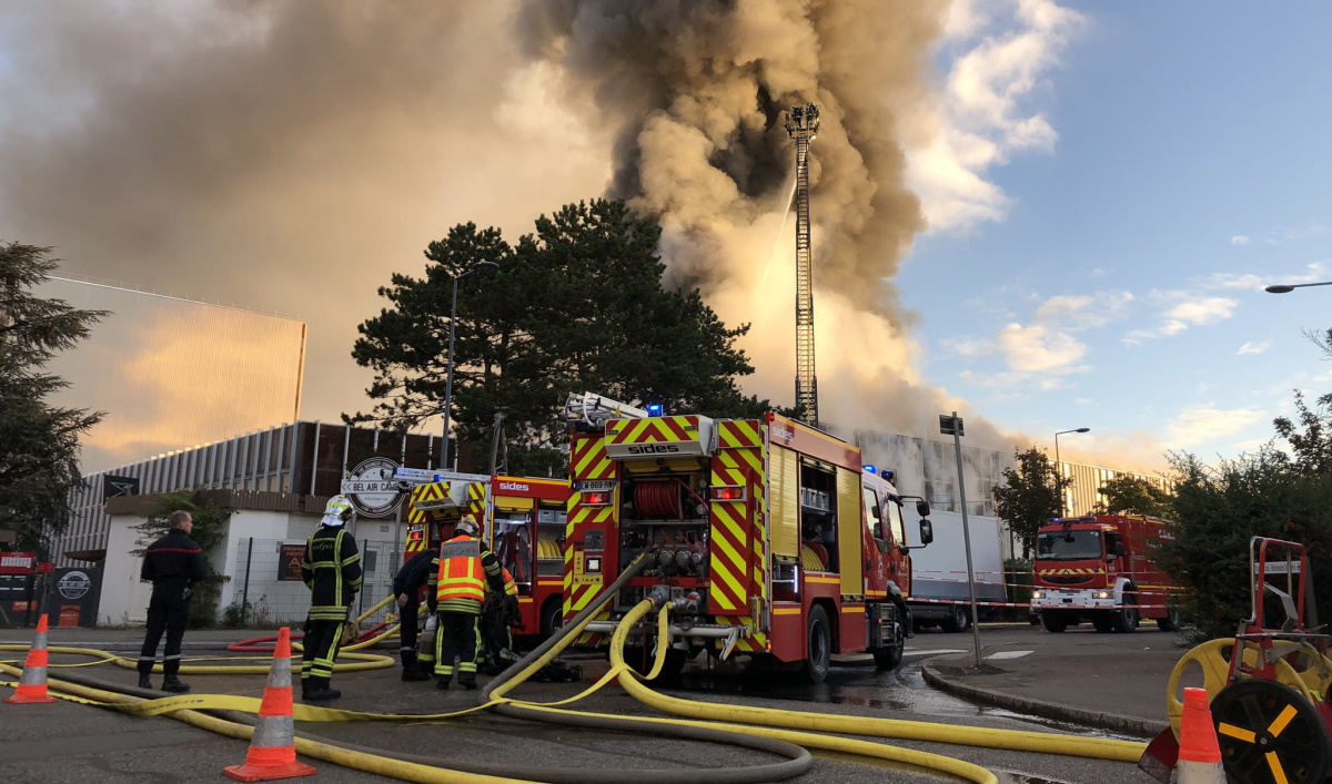 Indemnisation Lubrizol. (Photo d’illustration Sdmis 69_Twitter sur l’intervention de Villeurbanne du 8 octobre 2019). Indemnisation Lubrizol. (Photo d'illustration Sdmis 69_Twitter sur l'intervention de Villeurbanne du 8 octobre 2019).