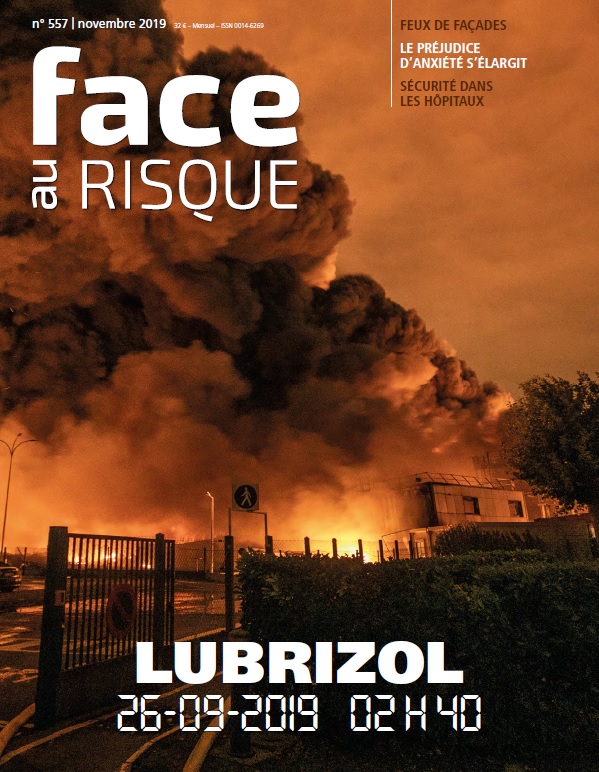 L'incendie de Lubrizol en Une du n°557 de Face au Risque.