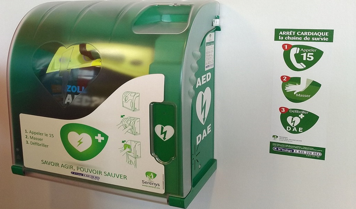 Du Nouveau Pour Les Defibrillateurs Face Au Risque Le Magazine Pour Piloter Les Missions Surete Incendie Et Securite