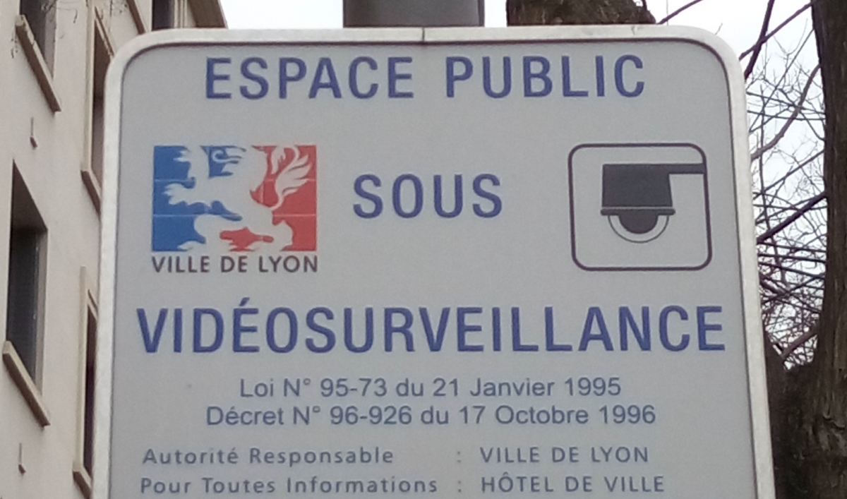 Videosurveillance (Photo d'illustration Sebleouf_wikimedia commons).