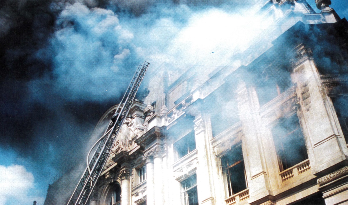 Incendie Crédit Lyonnais - FAR n°326 - Archives Face au Risque