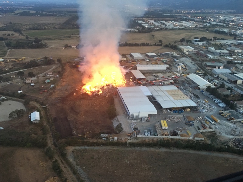 Incendie - Centre gestion déchets - Barpi - Aria n° 50082 - Crédit : Sdis2B