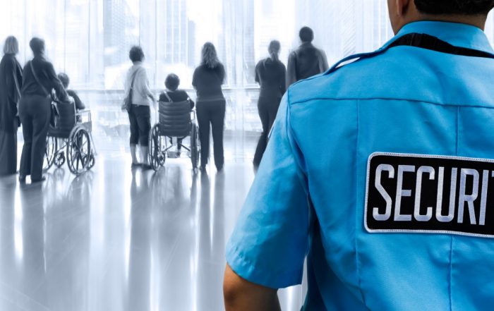 Agent de sécurité incendie et sûreté - crédit: Bluraz-AdobeStock