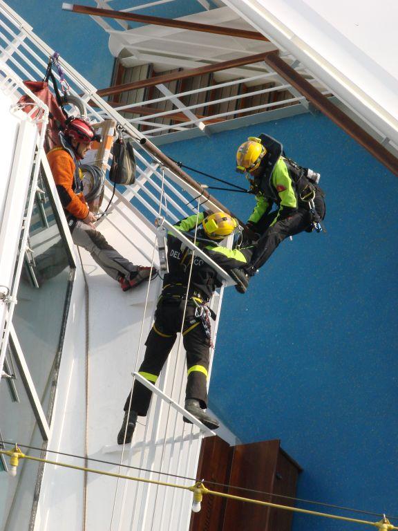 Les secours alpinistes- Credit : EU Civil Protection and Humanitarian Aid-Flickr-Cc