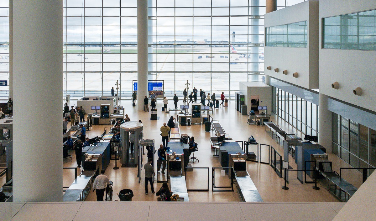 Pénurie d'agents de sécurité dans les aéroports-Crédit : Jonathan Cutrer/Flickr-Cc