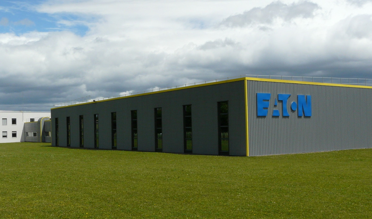 Le site de Riom (Puy-de-Dôme) est le centre névralgique d’Eaton France – Crédit Eaton Le-site-de-Riom-Puy-de-Dôme-est-le-centre-névralgique-d’Eaton-France-Crédit-Eaton