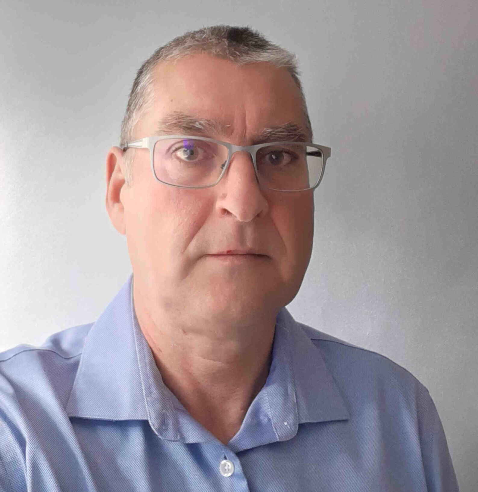 Martial-Foissotte-Sdis-O1-web Le commandant Martial Foissotte, détaché du Sdis O1 auprès de la CCI de l'Ain pour les besoins du projet QRCode sécurité bâtiment.