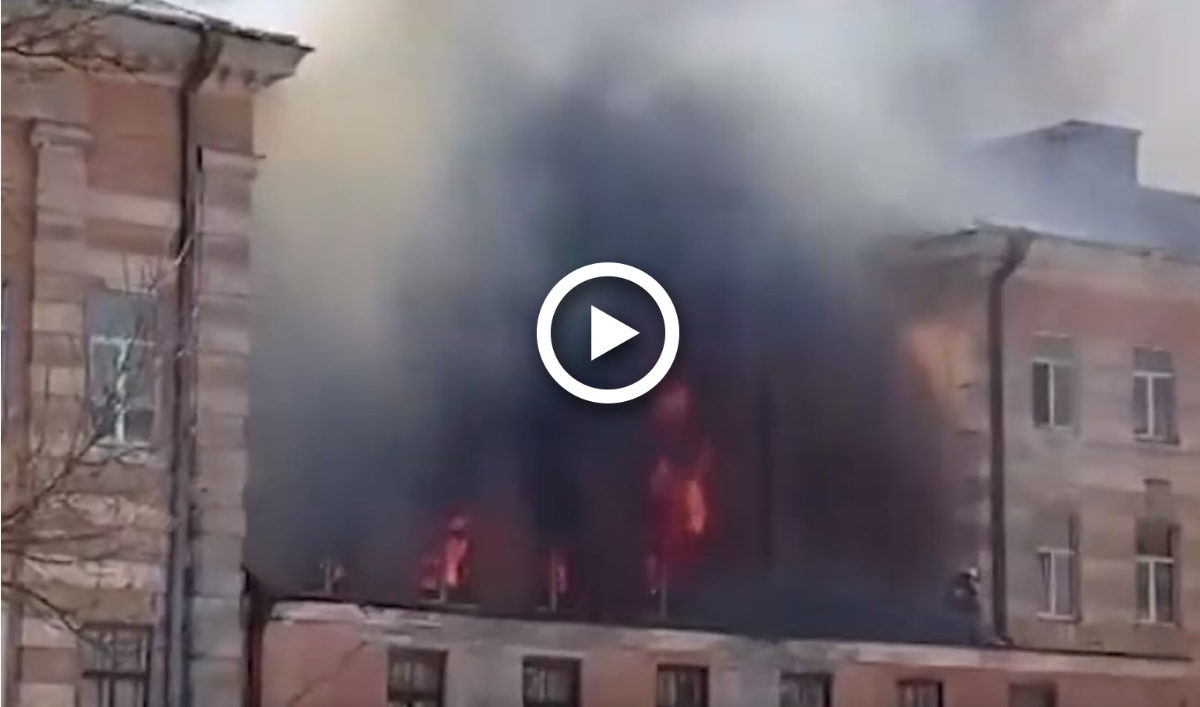 Incendie mortel dans un institut militaire à Tver, en Russie.
