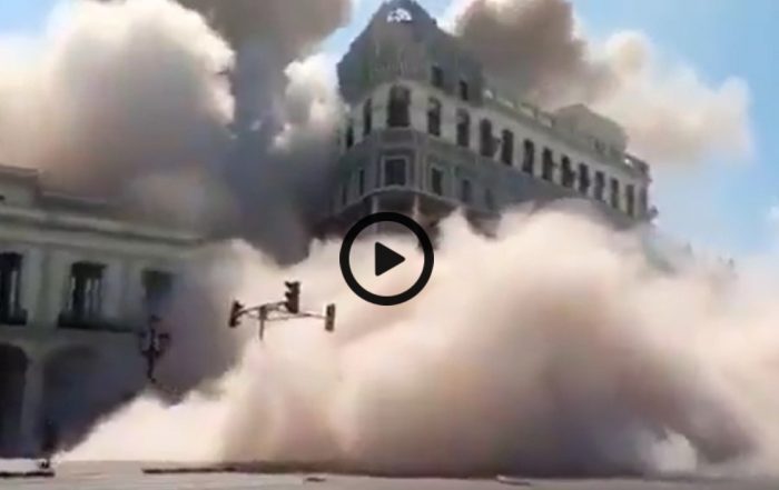 Explosion hôtel en rénovation à La Havane, Cuba. (Capture Rebecca Rambar _ Twitter).