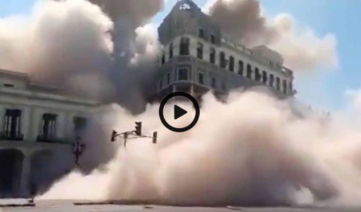 Explosion hôtel en rénovation à La Havane, Cuba. (Capture Rebecca Rambar _ Twitter).