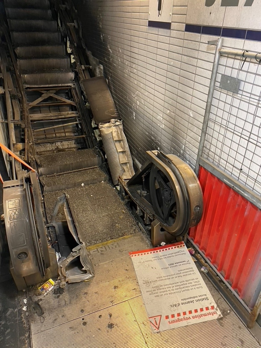 Feu d'escalier mécanique dans le métro de Toulouse - Crédit : René Dosne-Face au Risque