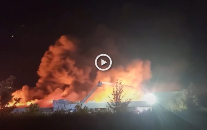 Incendie Super U La Tranche-sur-Mer. (Capture Actubref _ YouTube).