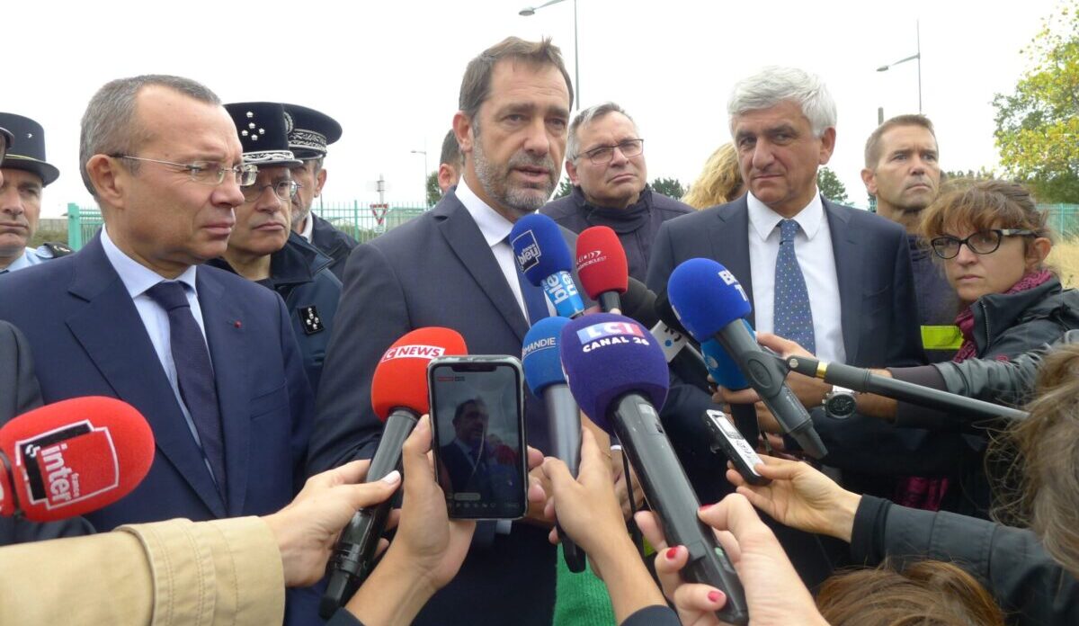 Point presse de Christophe Castaner lors de l'incendie de Rouen du 26 septembre 2019. Photo Gaëlle Carcaly/Face au Risque