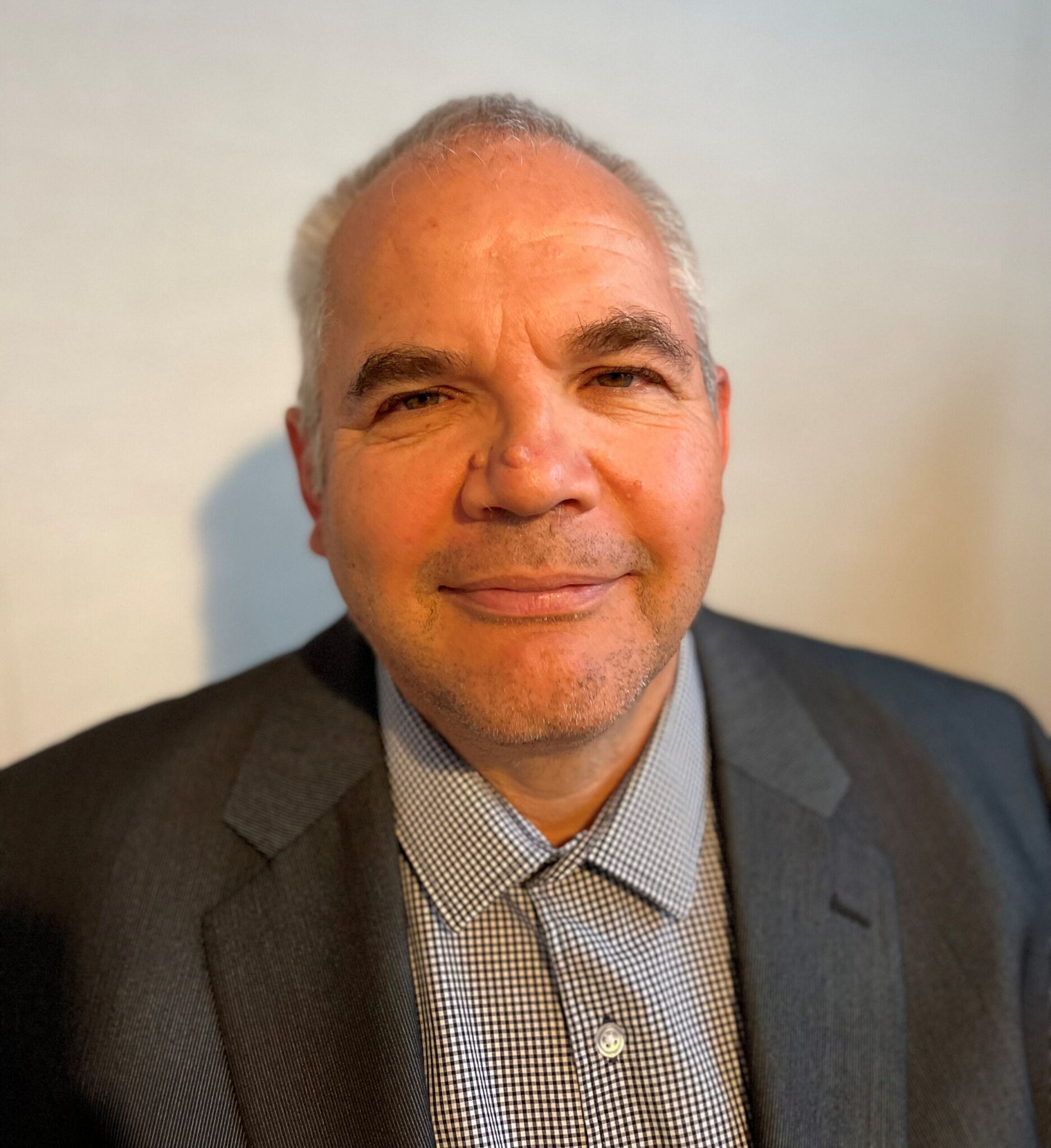 Alexandre Trostiansky, conseiller en sécurité et sûreté pour Esset Property Management Alexandre Trostiansky, conseiller en sécurité et sûreté pour Esset Property Management