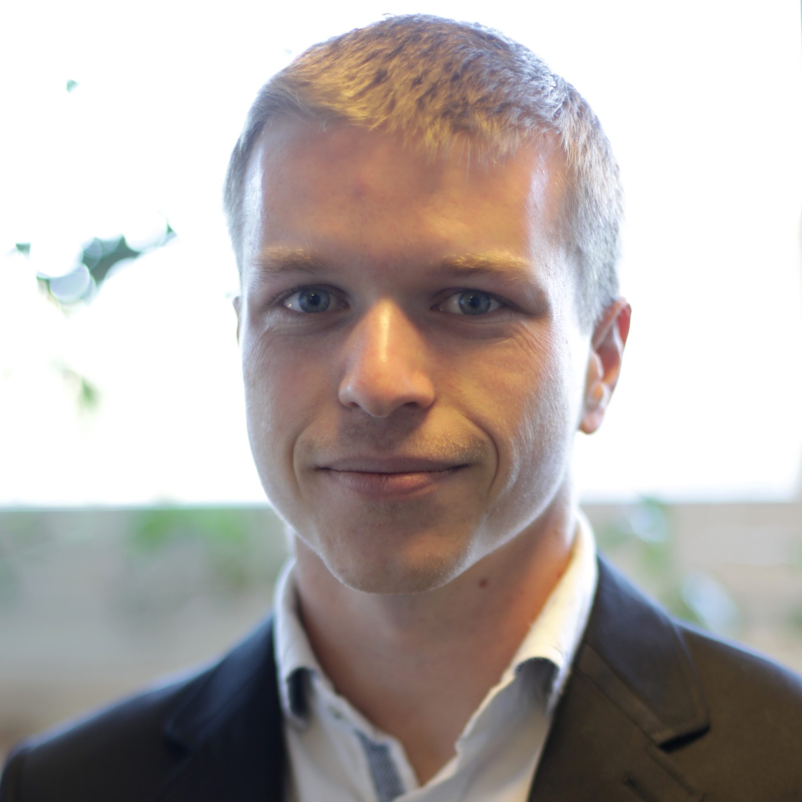 Pierre-Nicolas Mauger, référent technique études ISI désenfumage au département Feu et Environnement à CNPP. Pierre-Nicolas Mauger, référent technique études ISI désenfumage au département Feu et Environnement à CNPP.