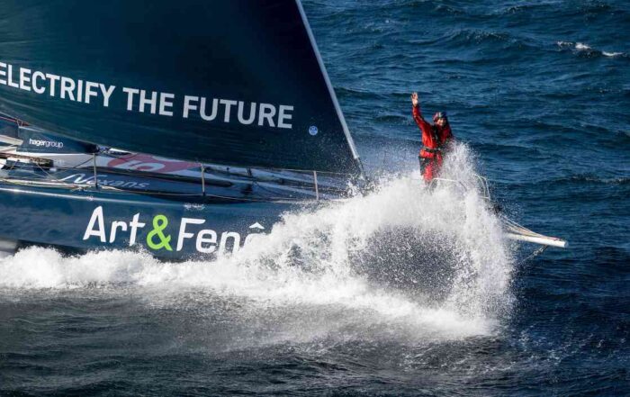 Fabrice Amedeo skipper de l’Imoca Nexans Art&Fenêtres à l’entrainement avant le départ de la Route du Rhum, mer d’Iroise le 28 septembre 2022, photo © Jean-Marie LIOT
