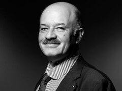 Alain Bauer, professeur de criminologie Alain Bauer, professeur de criminologie