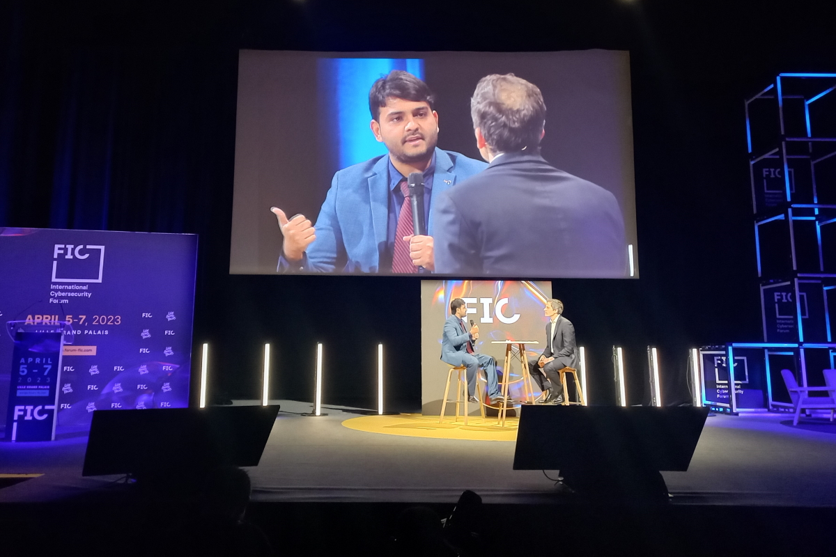 Lancement d'une plénière lors du FIC Europe 2023. (Crédit photo Eitel Mabouong)