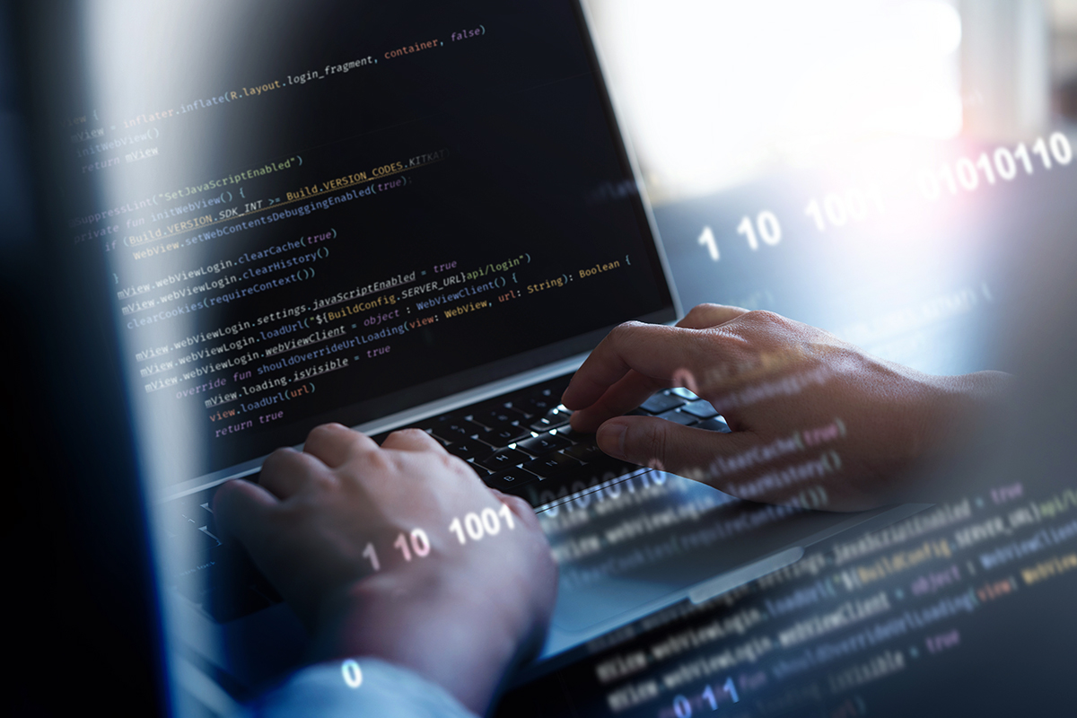 Software development concept - Crédit: Tippapatt/AdobeStock