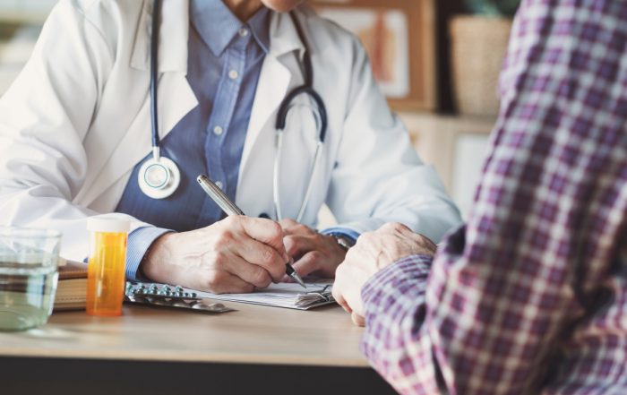 Suivi de la santé des travailleurs ayant plusieurs employeurs-Crédit: sebra-AdobeStock