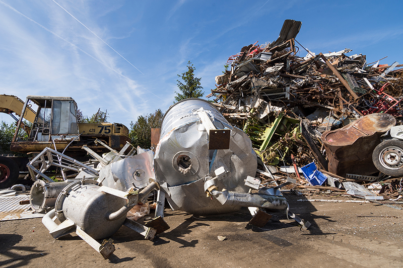 Les installations de traitement de déchets soumises à autorisation vont devoir satisfaire de nouvelles exigences réglementaires - Crédit : n3d-artphoto.com/AdobeStock