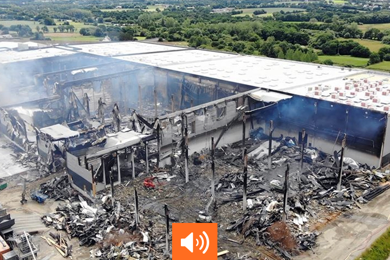 Incendie de la plateforme logistique de Lidl à Plouagat (22) en construction - Crédit : Cellule appui drone Sdis22