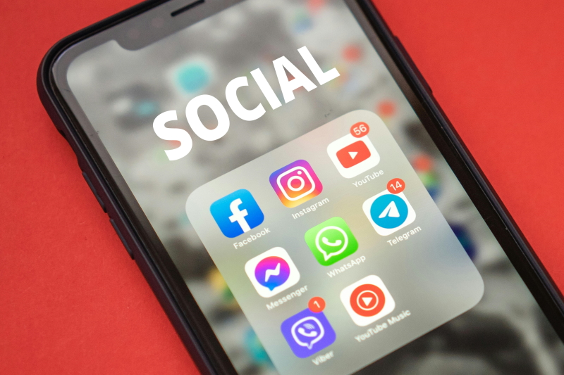 L'adoption de Chat Control impacterait l'usage des smartphones (crédit Atlantic Ambience _ pexels).