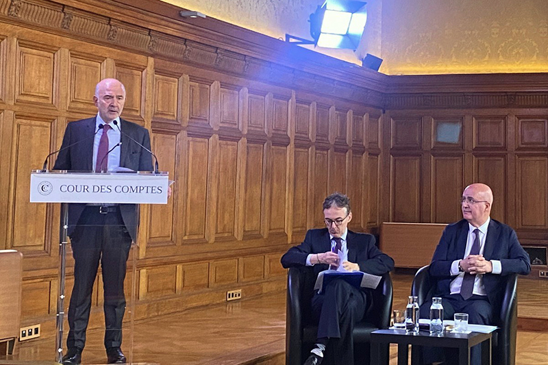 Le 6 novembre 2025, Pierre Moscovici, Premier président de la Cour des comptes, a présenté le rapport sur la gestion du musée du Louvre. Crédit : Patrick Haas Le 6 novembre 2025, Pierre Moscovici, Premier président de la Cour des comptes, a présenté le rapport sur la gestion du musée du Louvre. Crédit : Patrick Haas