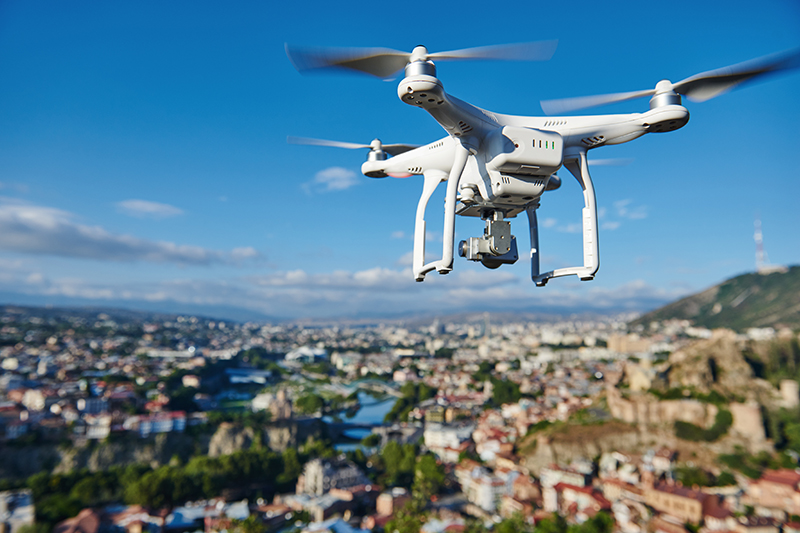 Les Jeux olympiques de Paris 2024 ont donné un coup de projecteur aux drones de surveillance qui ont démontré leur efficacité opérationnelle © Kadmy-AdobeStock Les Jeux olympiques de Paris 2024 ont donné un coup de projecteur aux drones de surveillance qui ont démontré leur efficacité opérationnelle © Kadmy-AdobeStock
